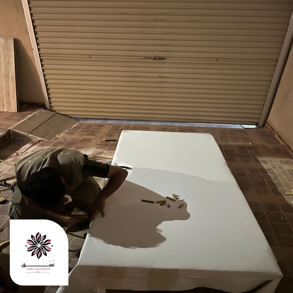 اسفنج عزل الصوت للأبواب في تاروت